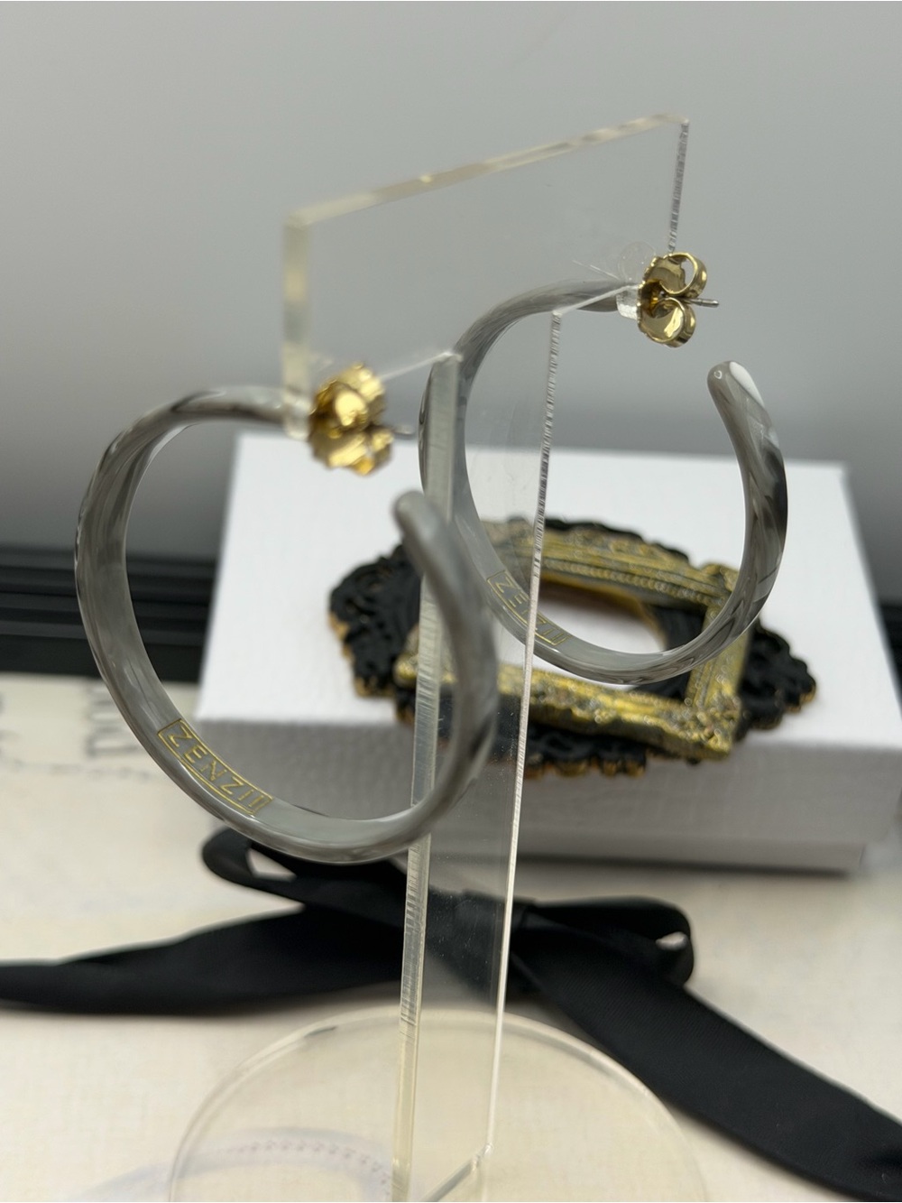Zenzii Gray Marbled Hoop Statement Earrings